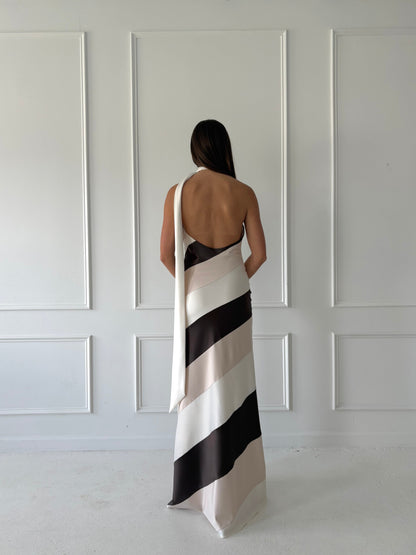 Spira Gown