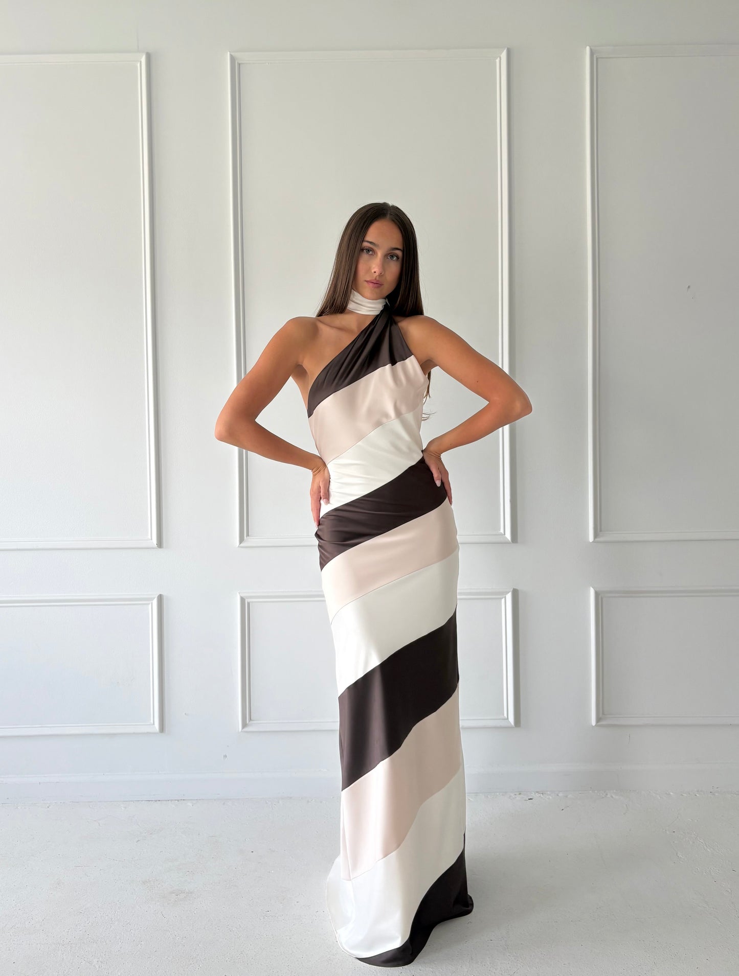 Spira Gown