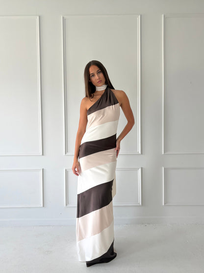 Spira Gown