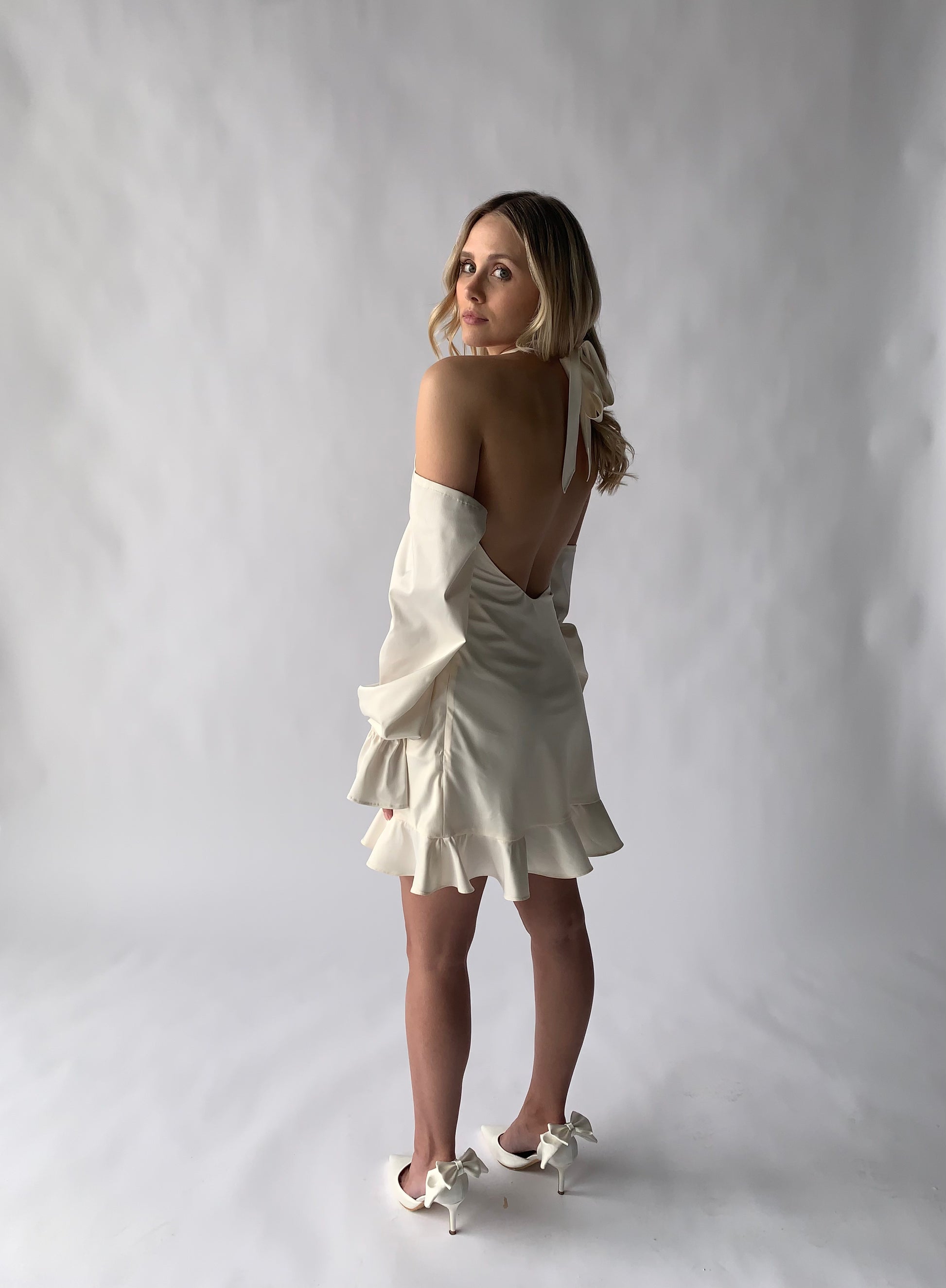 bias-cut halter mini dress demek mod bias-cut halter mini dress demek mod